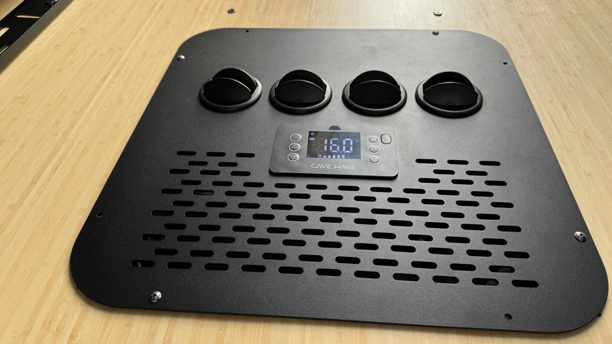 C1 SERIES ROOFTOP AIR CONDITIONER 10000-12000 BTU (14" X 14" OPENING)