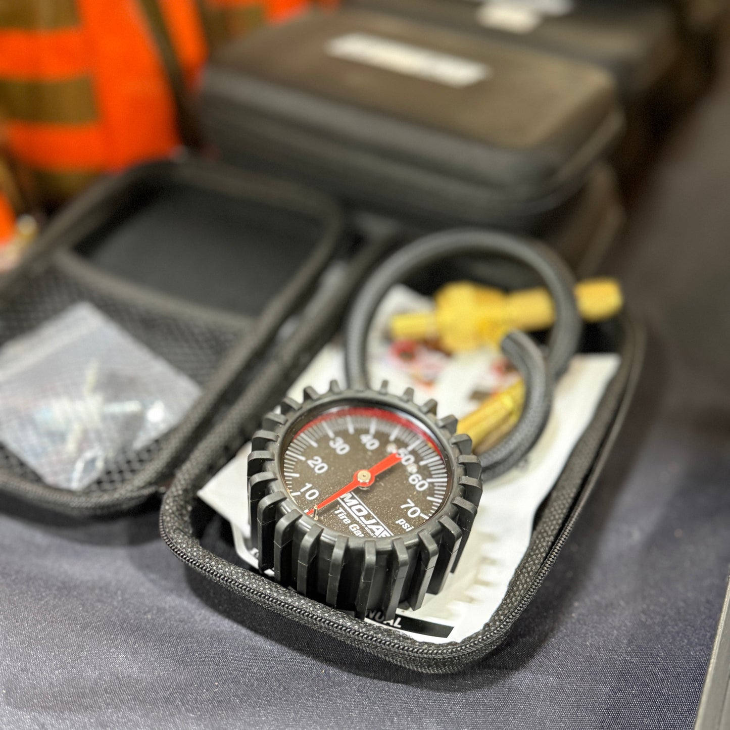 Tire Deflator / Pressure Gauge MOJAB OFFROAD