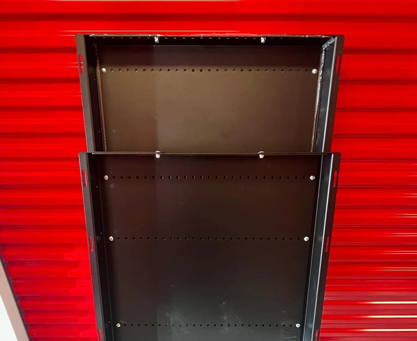 ShortWave 48" Adjustable Gear Tray
