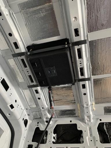 Dometic RTX2000 12V RV Air Conditioner (6800 BTU)