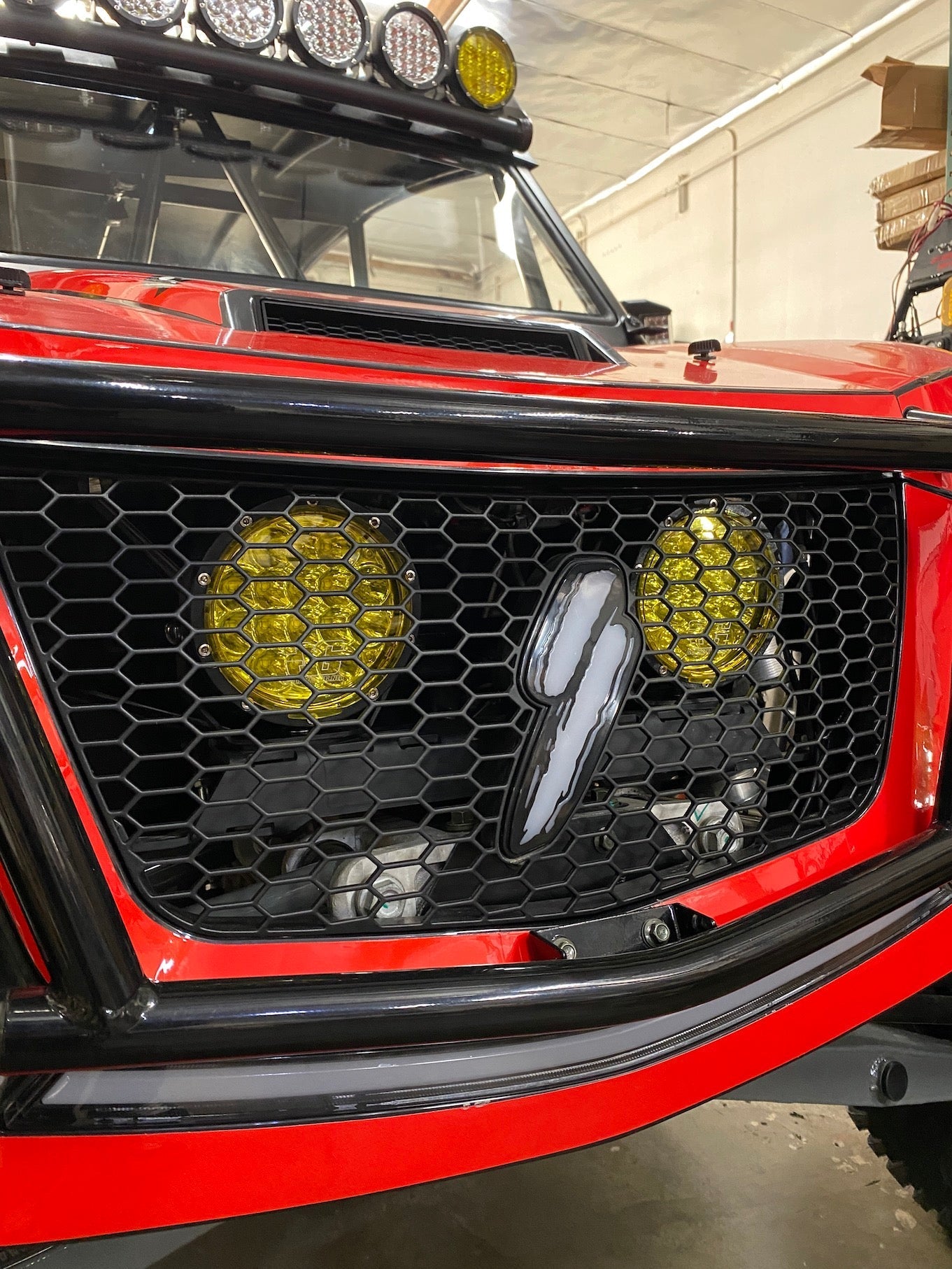 Speed UTV Behind The Grill LED Light Mount GGLighting