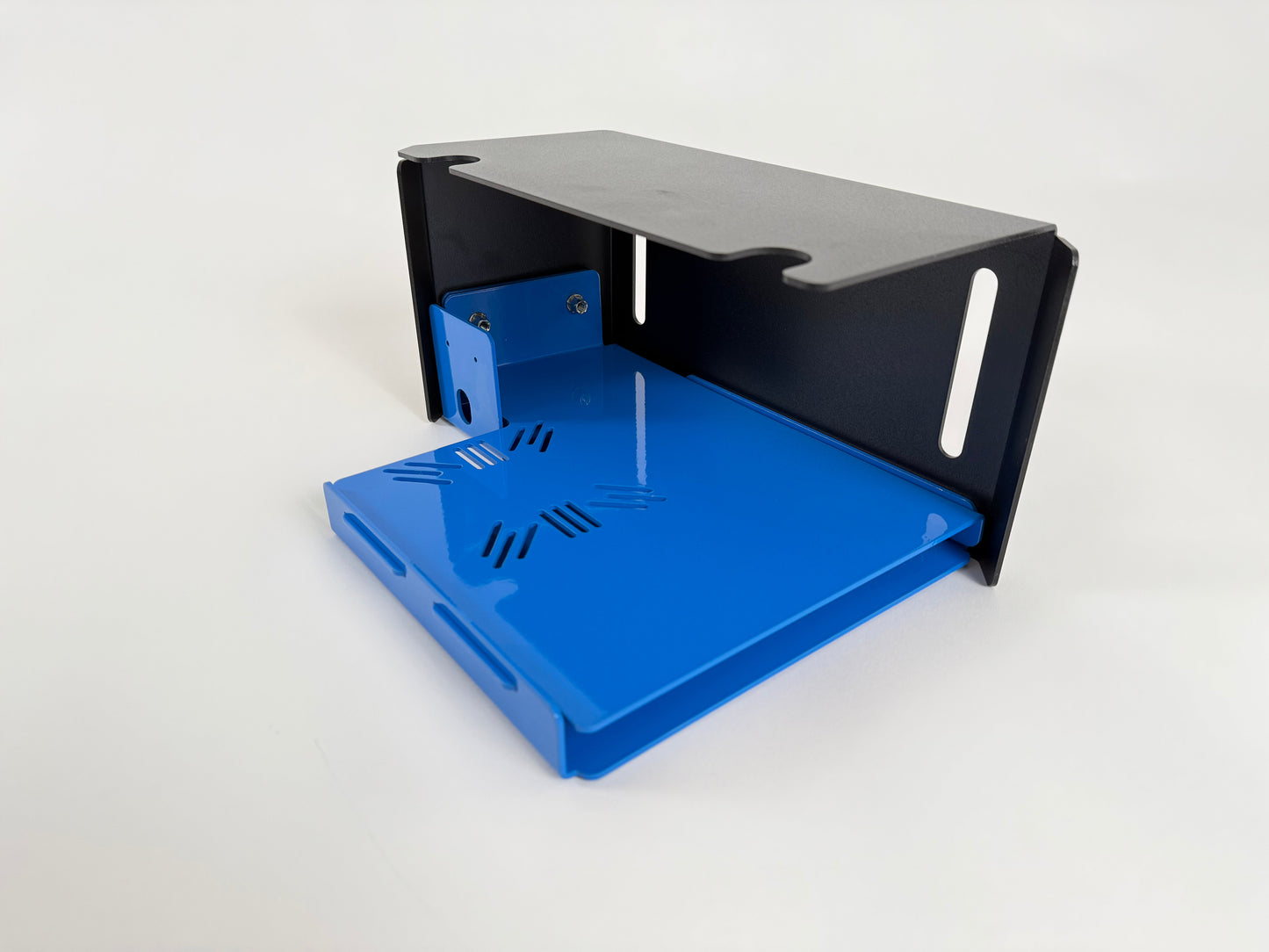 Transit Under Mount Water Pump Bracket