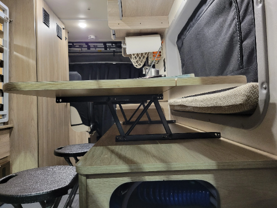2020 - 2024 Winnebago SOLIS Table Lift-Up Class B RV Murphy Bed