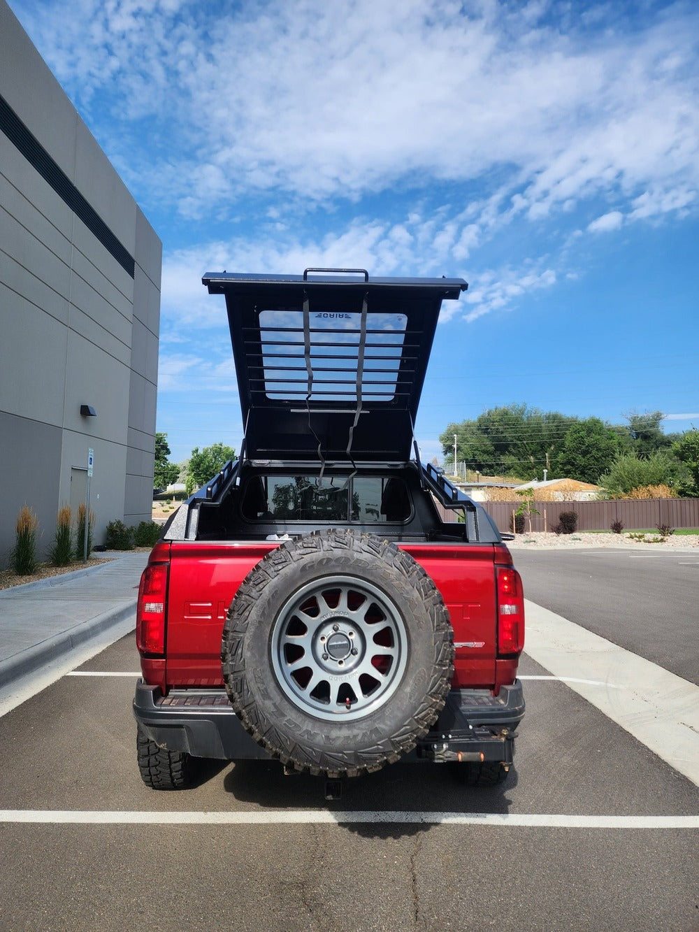 GAIA Campers 3rd Gen Toyota Tacoma Shortbed Shadow Top Truck Cap - 2016+
