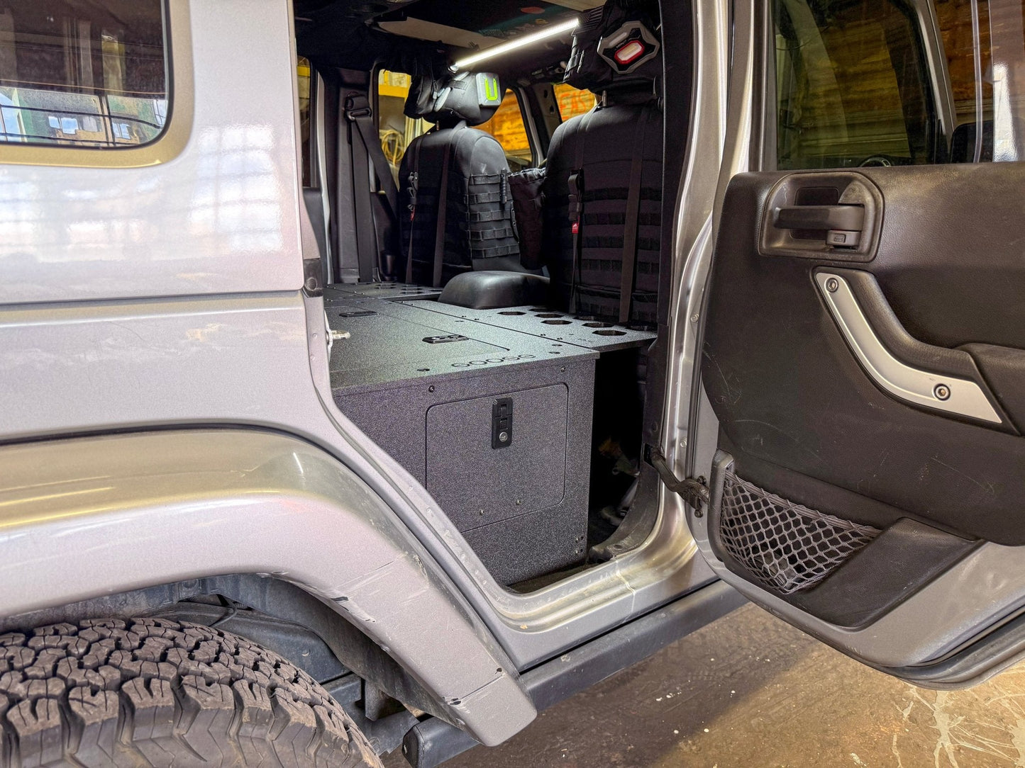 Jeep - Wrangler - 2007-2018 - JKU - 4 Door - Explore Series - Second Row Seat Delete Plate System - Second Row - Module Based - 8" Module Goose Gear