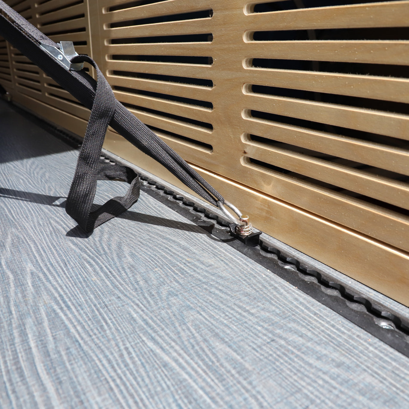 Recessed Shallow Venture L-Track (2 Pack) VanEssential