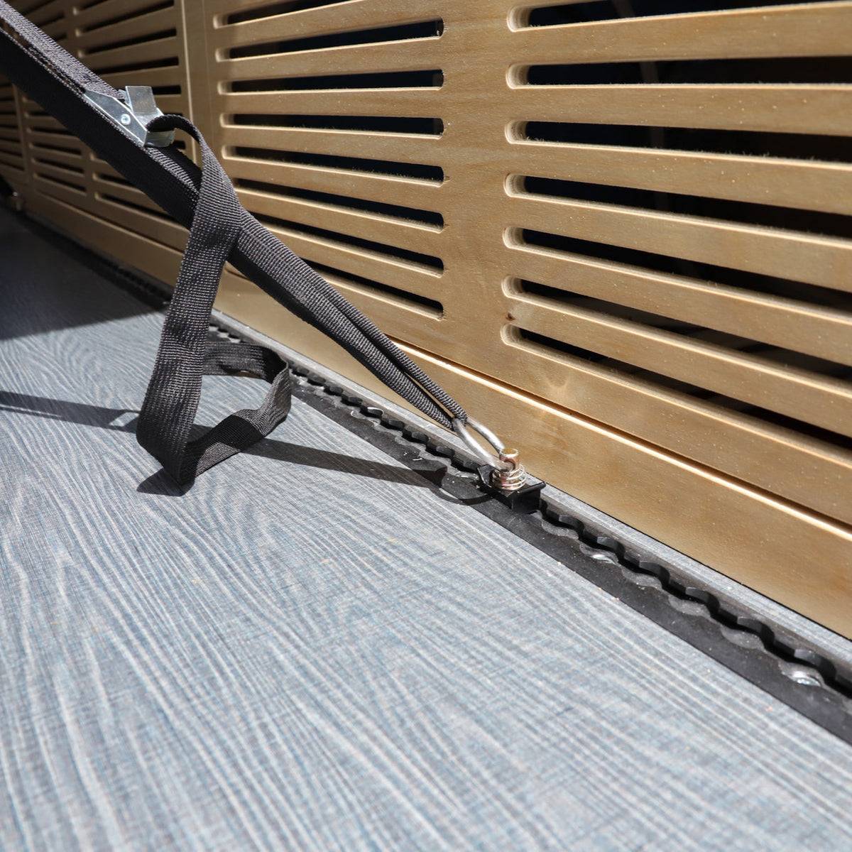Recessed Shallow Venture L-Track (2 Pack) VanEssential