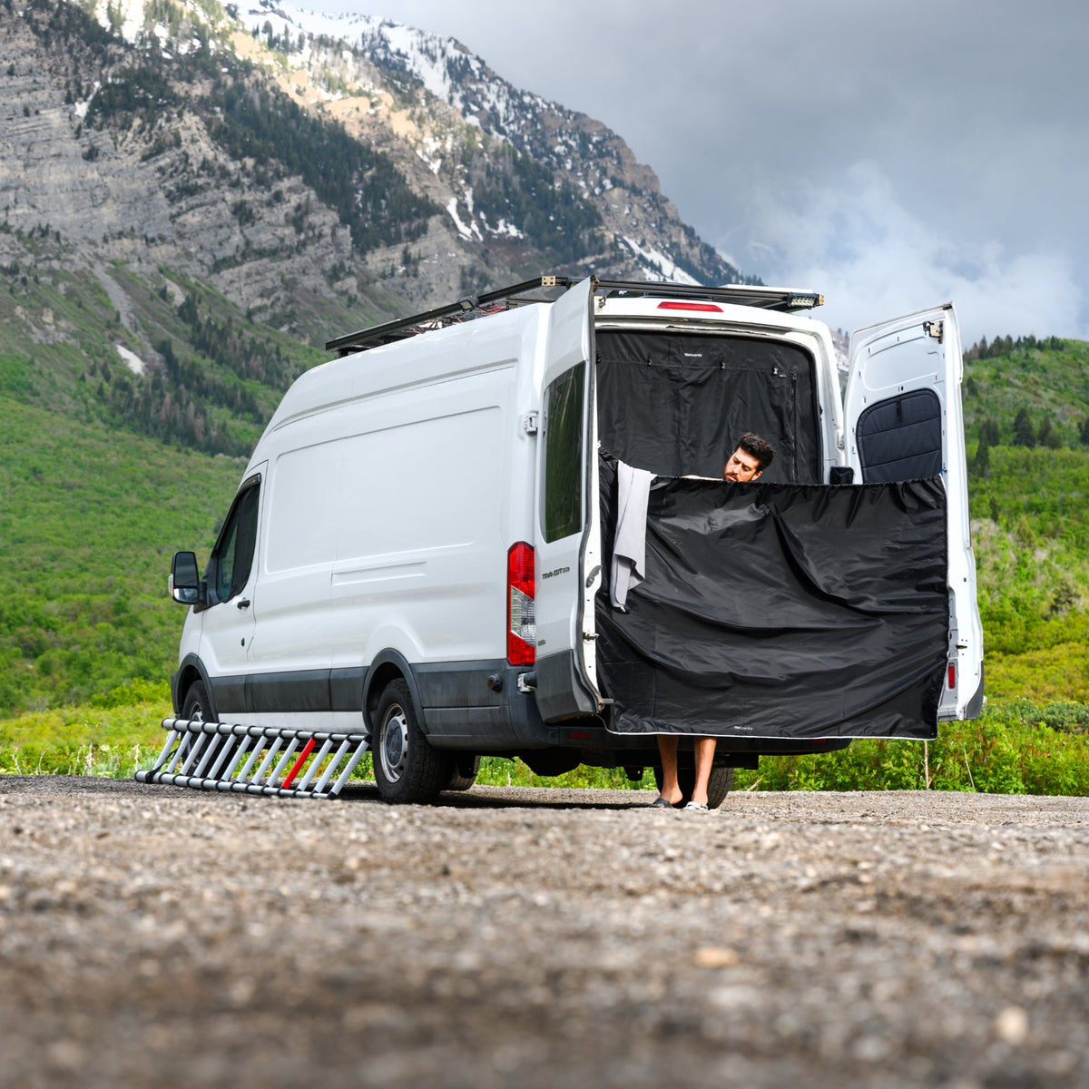 Rear Door Shower Screen VanEssential