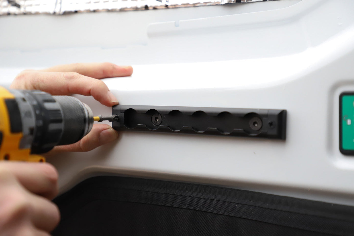 Venture L-Track Semi-Circle End Caps (4 Pack) VanEssential