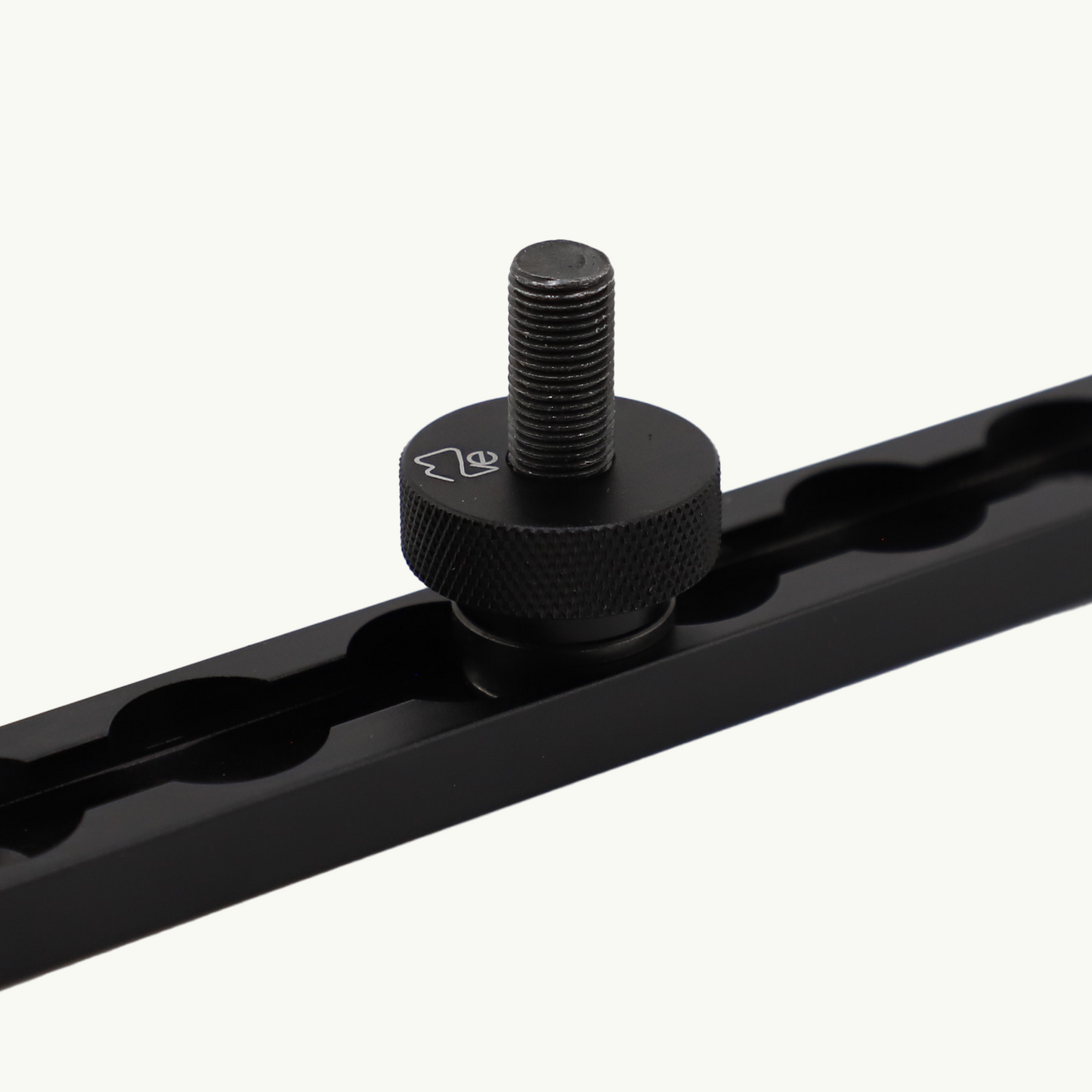 Venture L-Track M8 Aluminum Knob (2 Pack) VanEssential