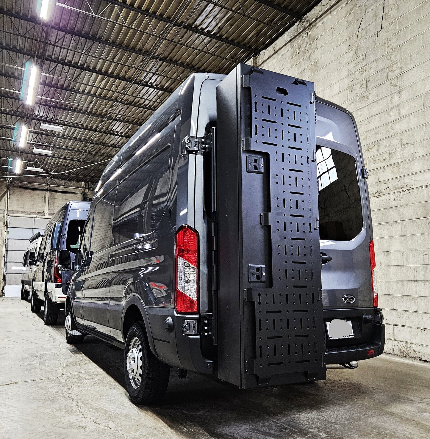 Rover Vans Ski/Snowboard Box for Van Rear Rover Vans