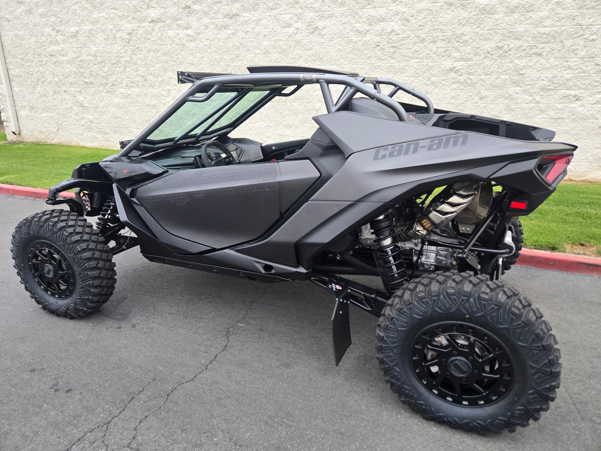 Can Am Maverick R Cage UTV SPEED