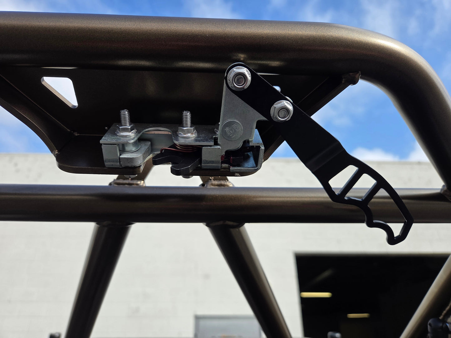 Tire Carrier with shocks for the Polaris Pro R by UTV Speed UTV SPEED