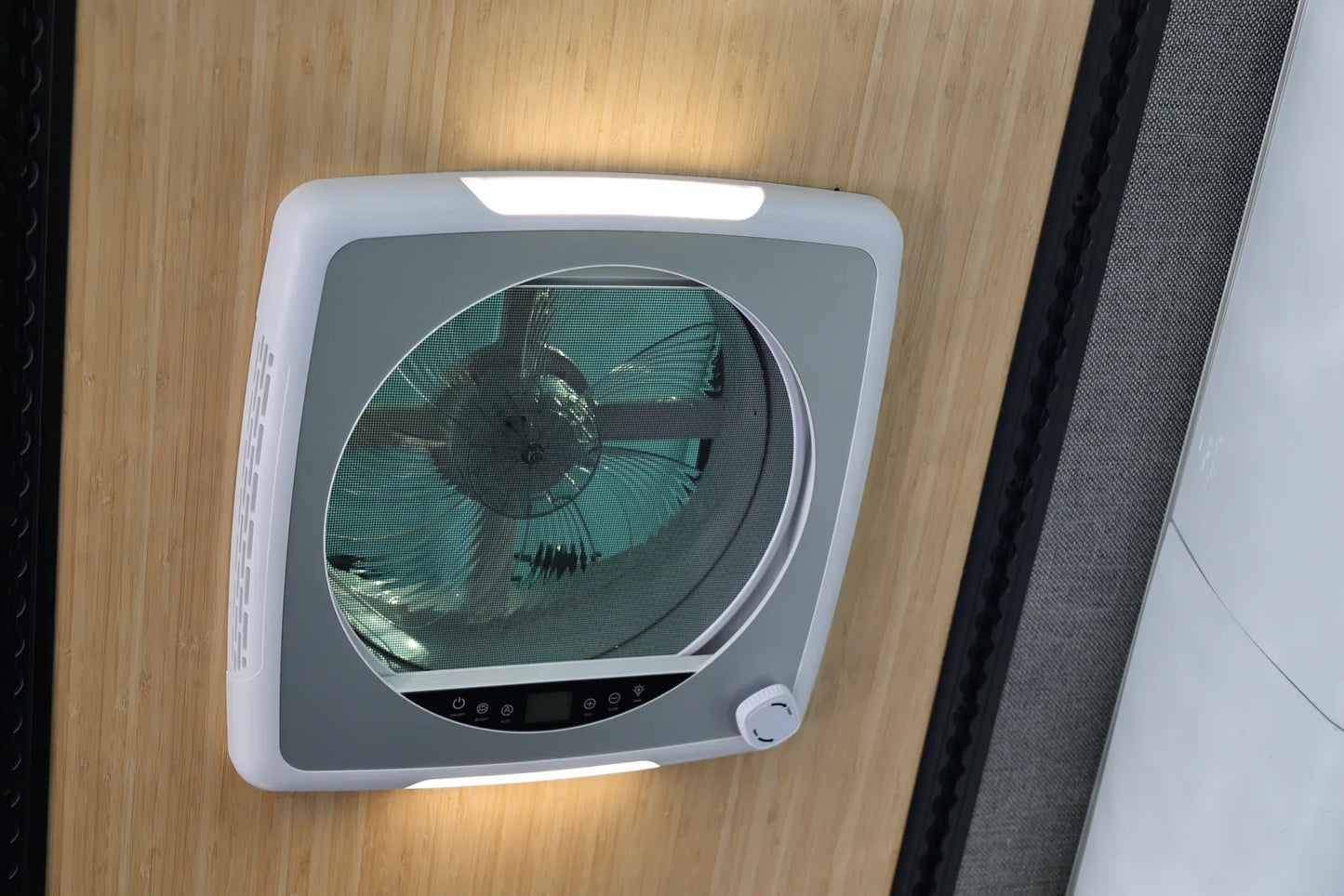 ProBreeze Vent System Brushless Roof Fan - Black Dome