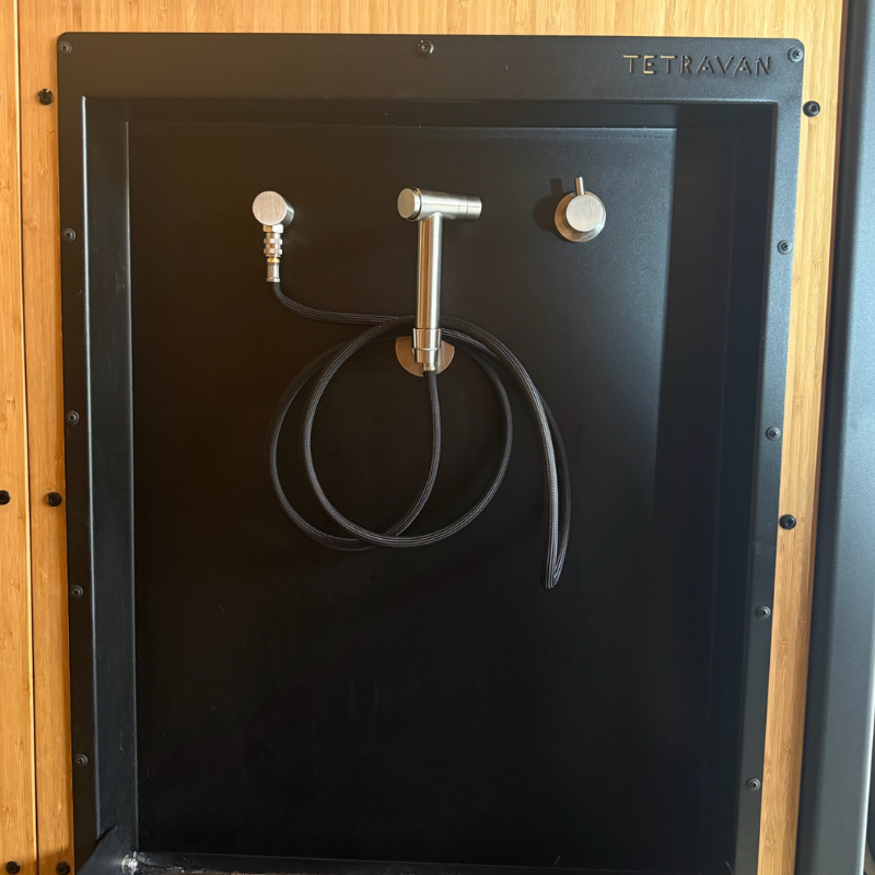 Tetravan Folding Shower 2.1 with Magnetic Zipped Curtain GoCode