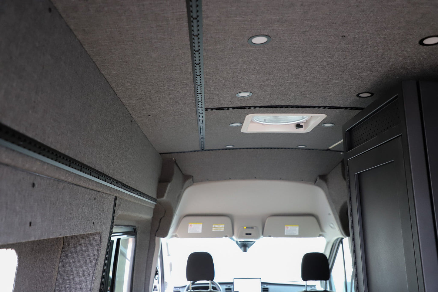 Recessed Deep Venture L-Track (2 Pack) VanEssential