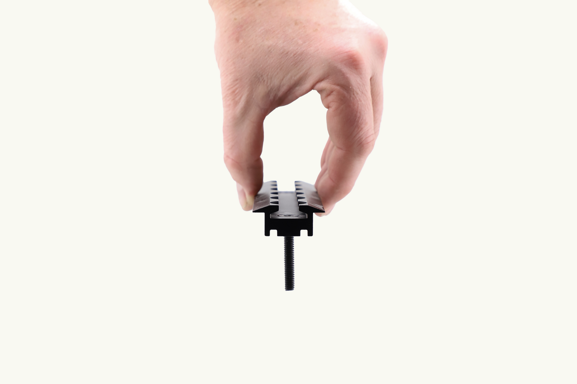 Venture L-Track M6 Machine Screws VanEssential