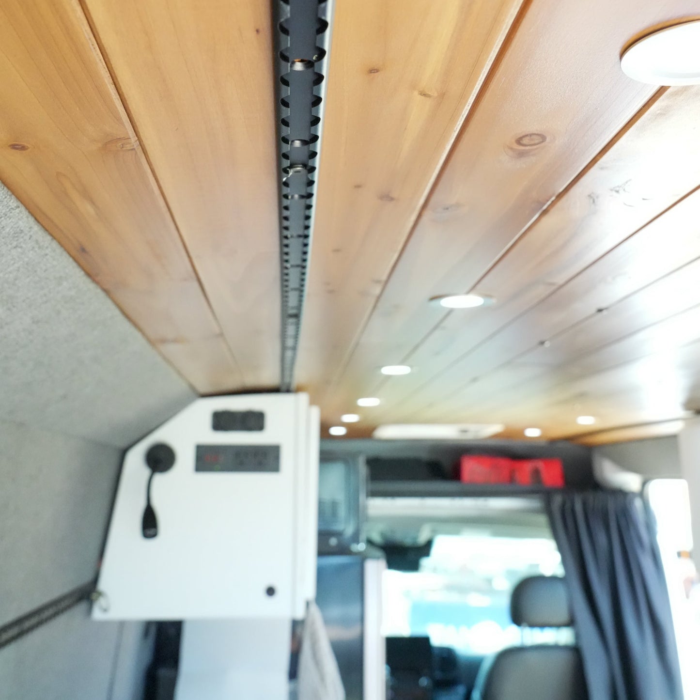 Semi-Circle Venture L-Track (2 Pack) VanEssential