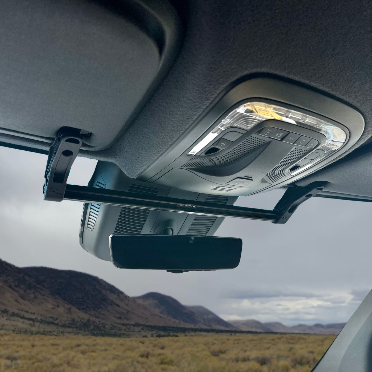 Sprinter Van Visor Tube  Mount for Navigation Devices and Accessories – TERRA X Visordok TubeTrak