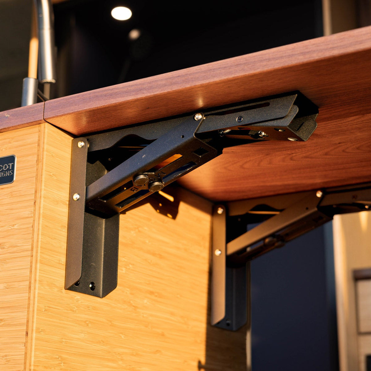 MOAB Heavy Duty Folding Bracket for Countertops & Bench Seats GoCode
