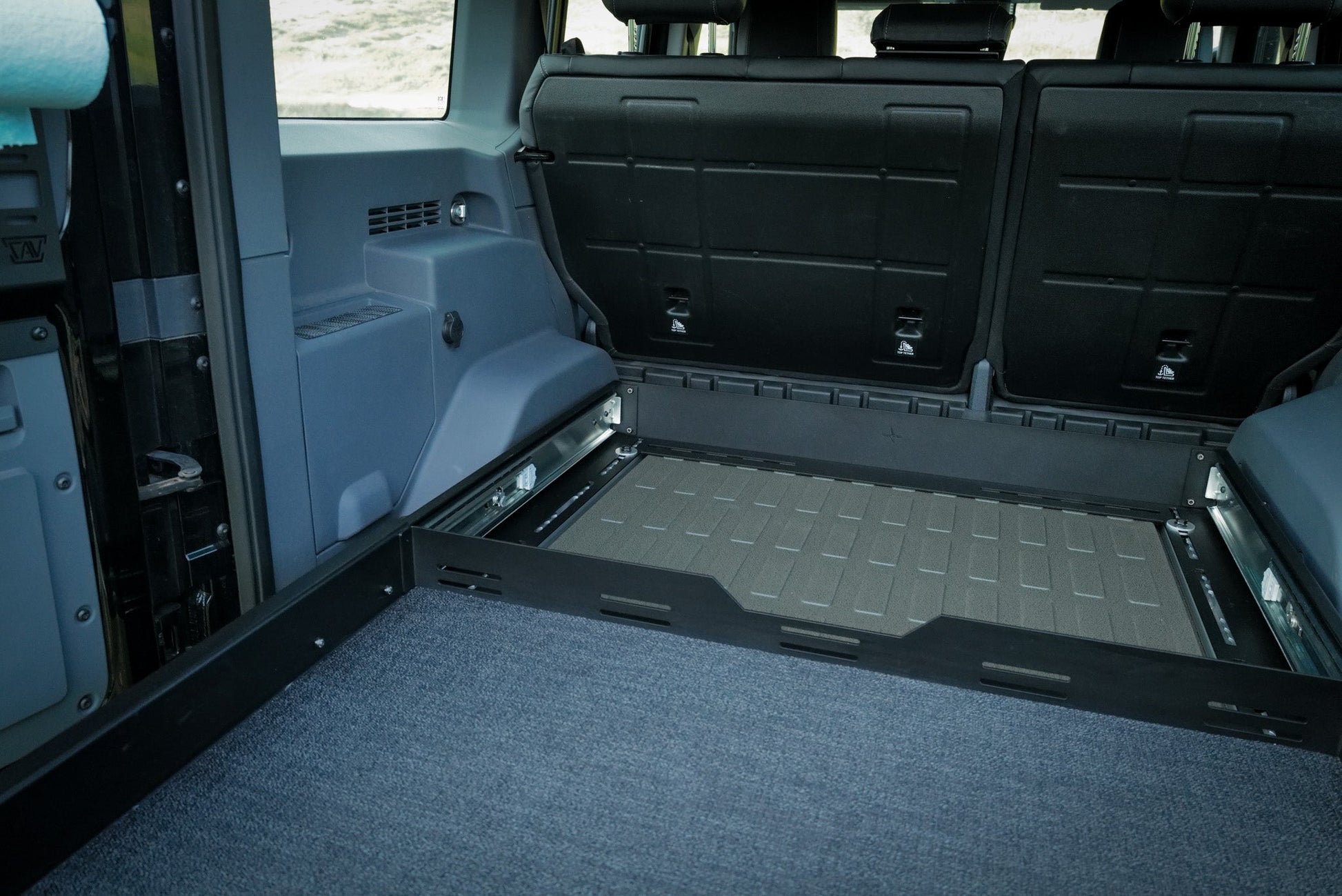 INEOS Grenadier Cargo Tray System Pro | Sliding Cargo Storage Canyon Adventure Vans