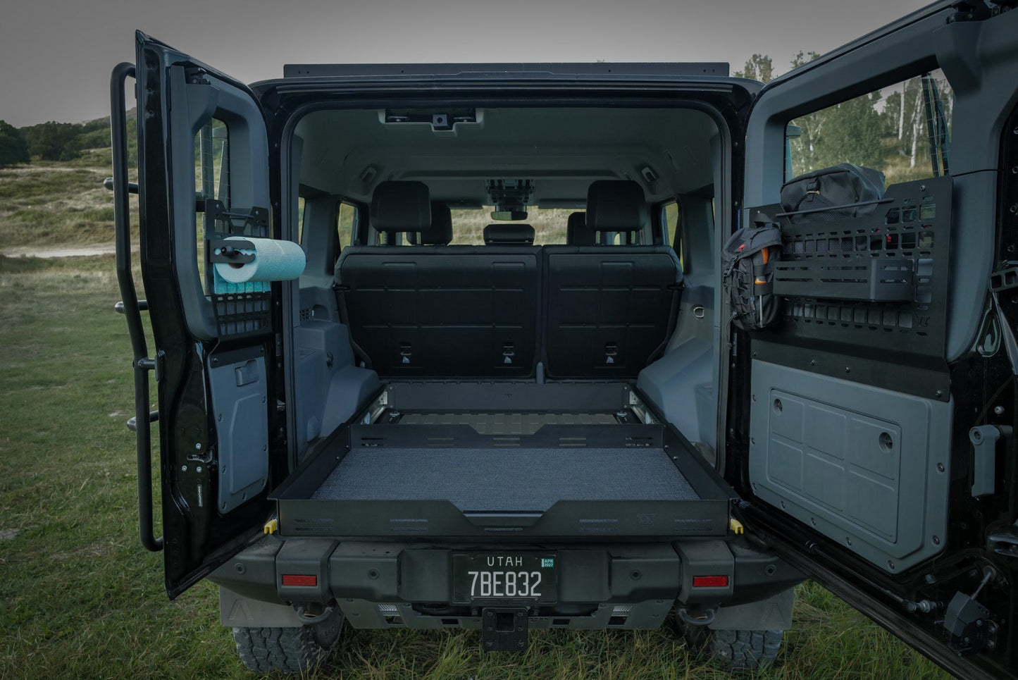 INEOS Grenadier Cargo Tray System Pro | Sliding Cargo Storage Canyon Adventure Vans