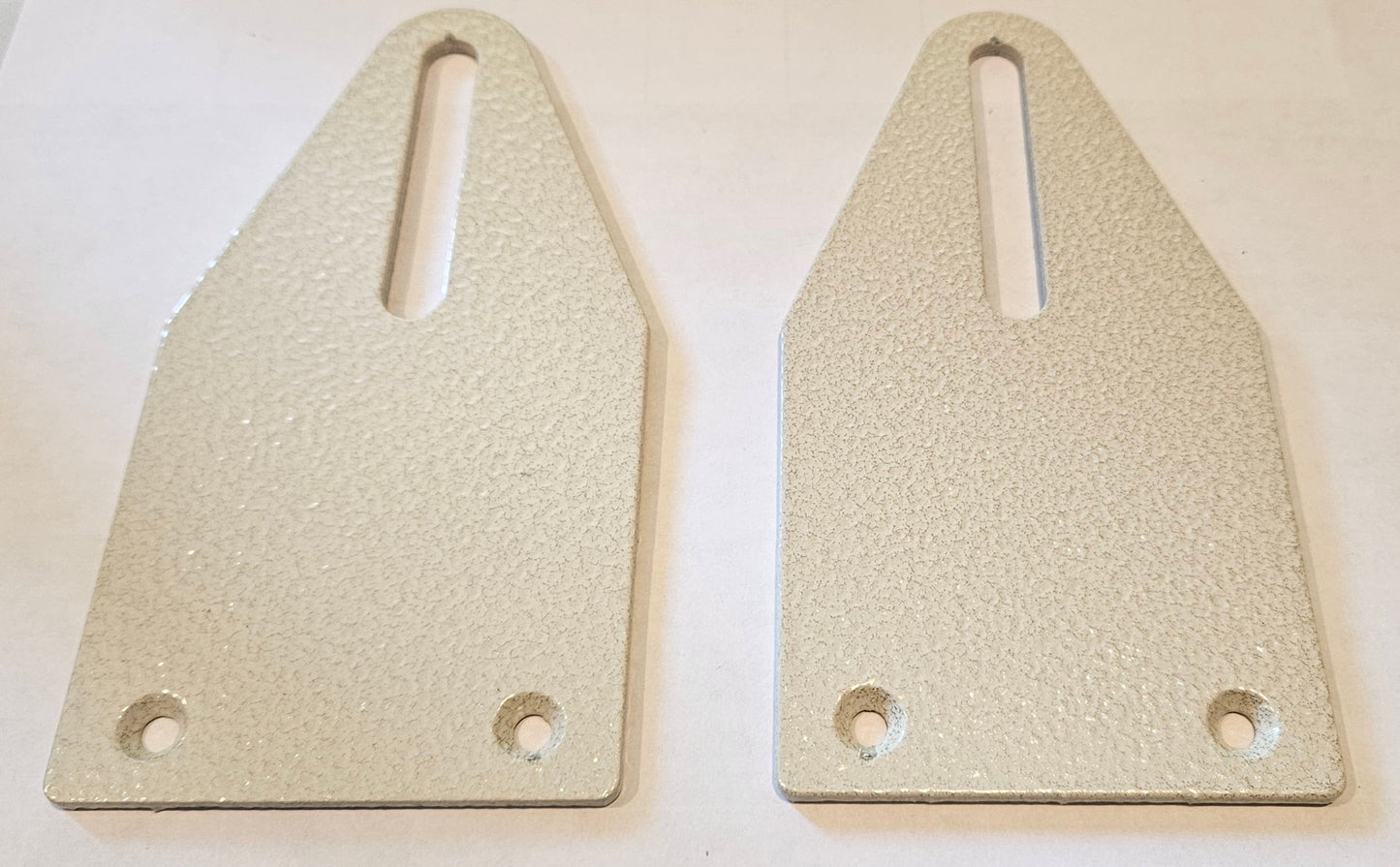 Upper Cabinet L-Track Mounting Kit