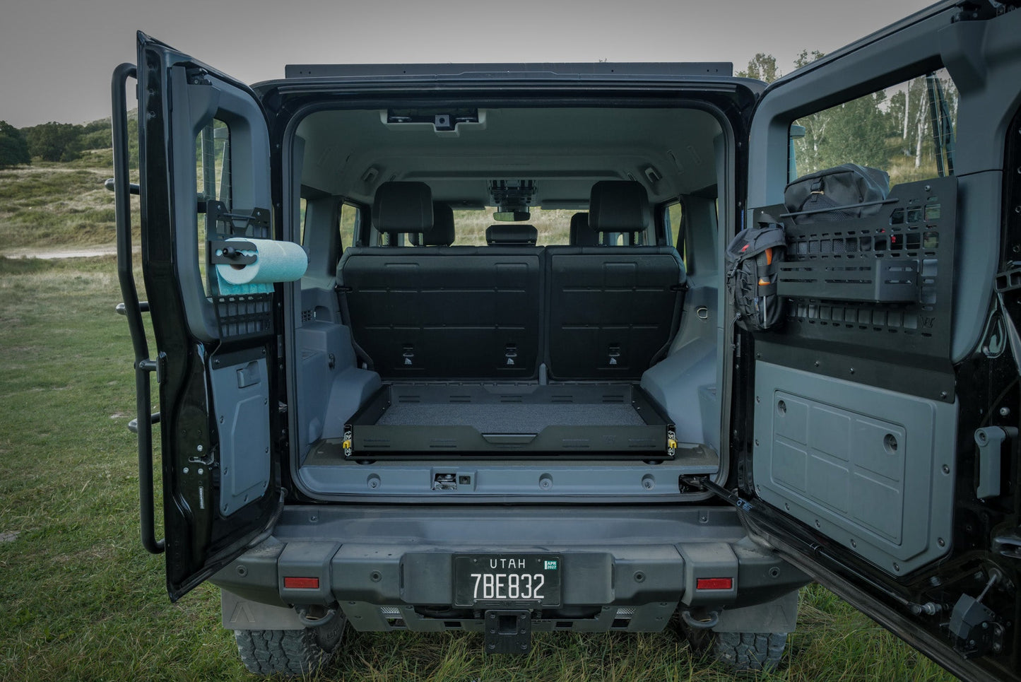 INEOS Grenadier Cargo Tray System Pro | Sliding Cargo Storage Canyon Adventure Vans
