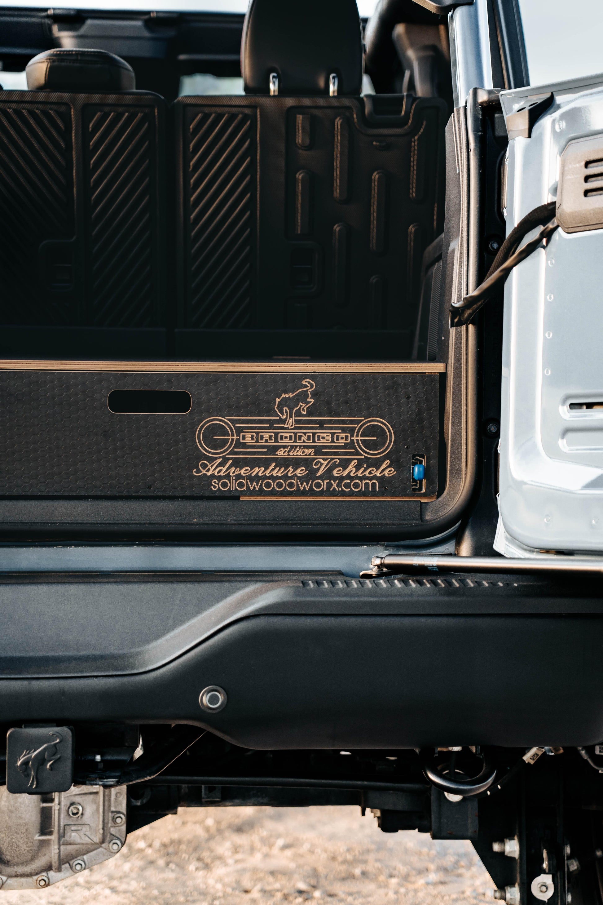Bronco | Drawer Storage System & Bed Platform | 2021+ Ford Bronco 4-Door Solid Wood Worx