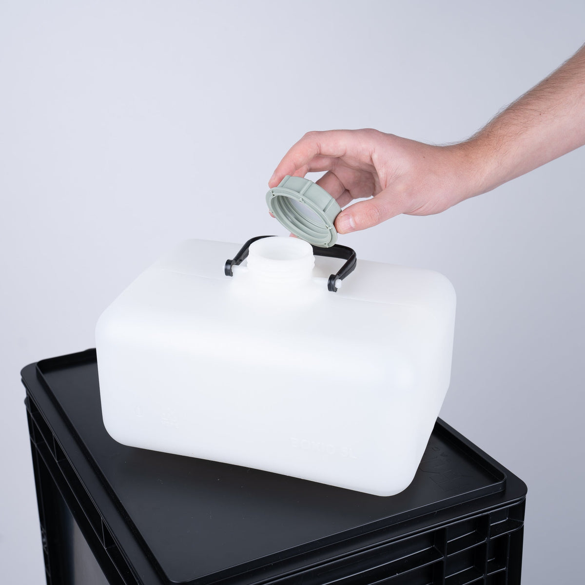 Lid set for urine canister myboxio