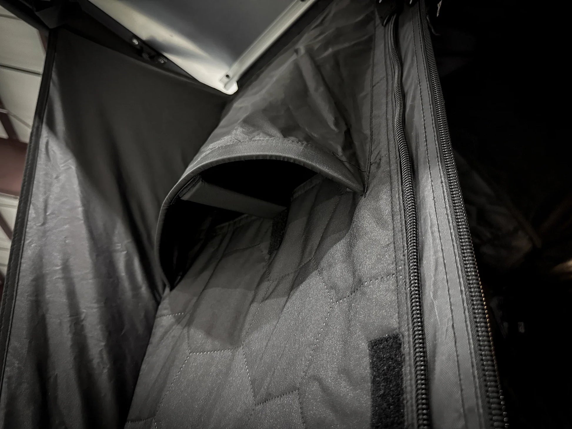 Evolution XL - Rooftop Tent Freespirit Recreation