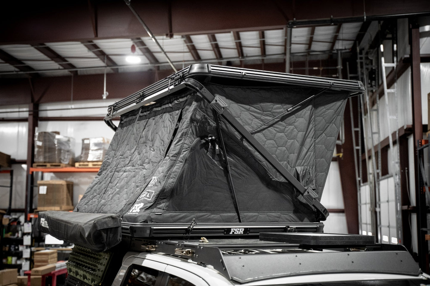 Evolution XL - Rooftop Tent Freespirit Recreation