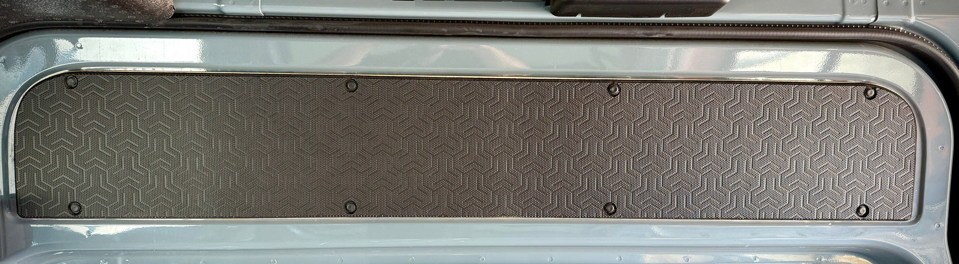 Sprinter Slider Door Panel – Tetrapod Design (2007+) Weekender Outdoors