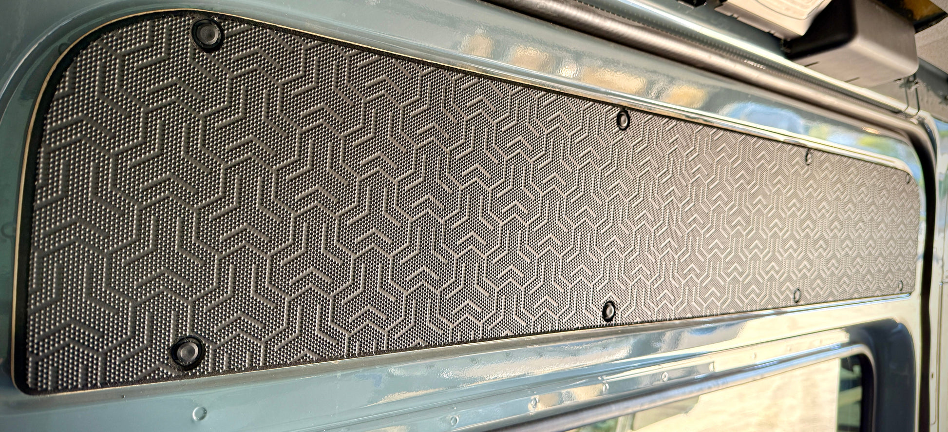 Sprinter Slider Door Panel – Tetrapod Design (2007+) Weekender Outdoors