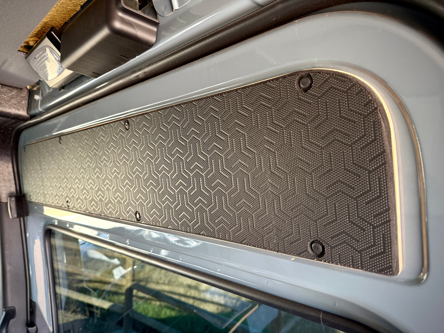 Sprinter Slider Door Panel – Tetrapod Design (2007+)