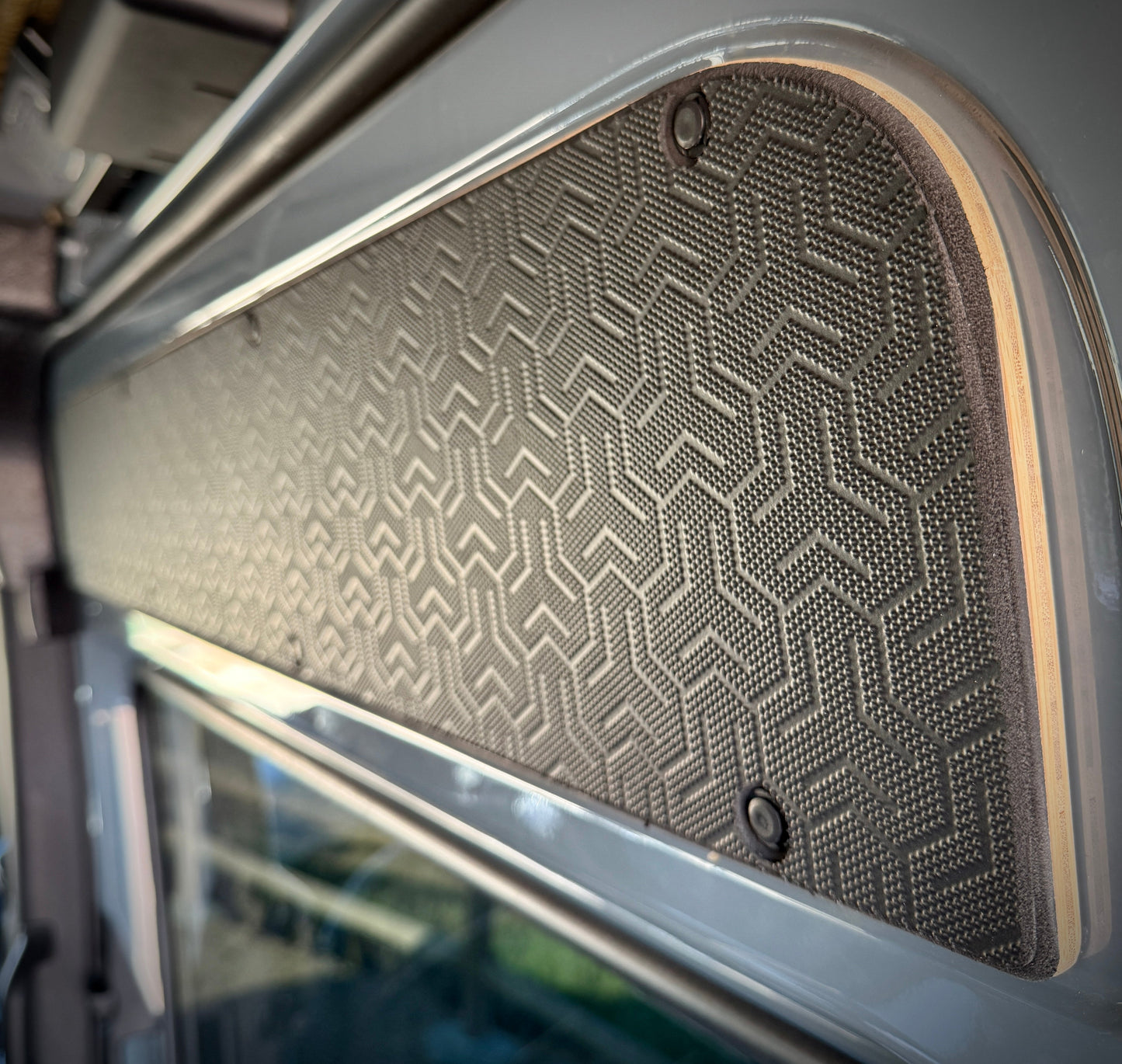 Sprinter Slider Door Panel – Tetrapod Design (2007+) Weekender Outdoors