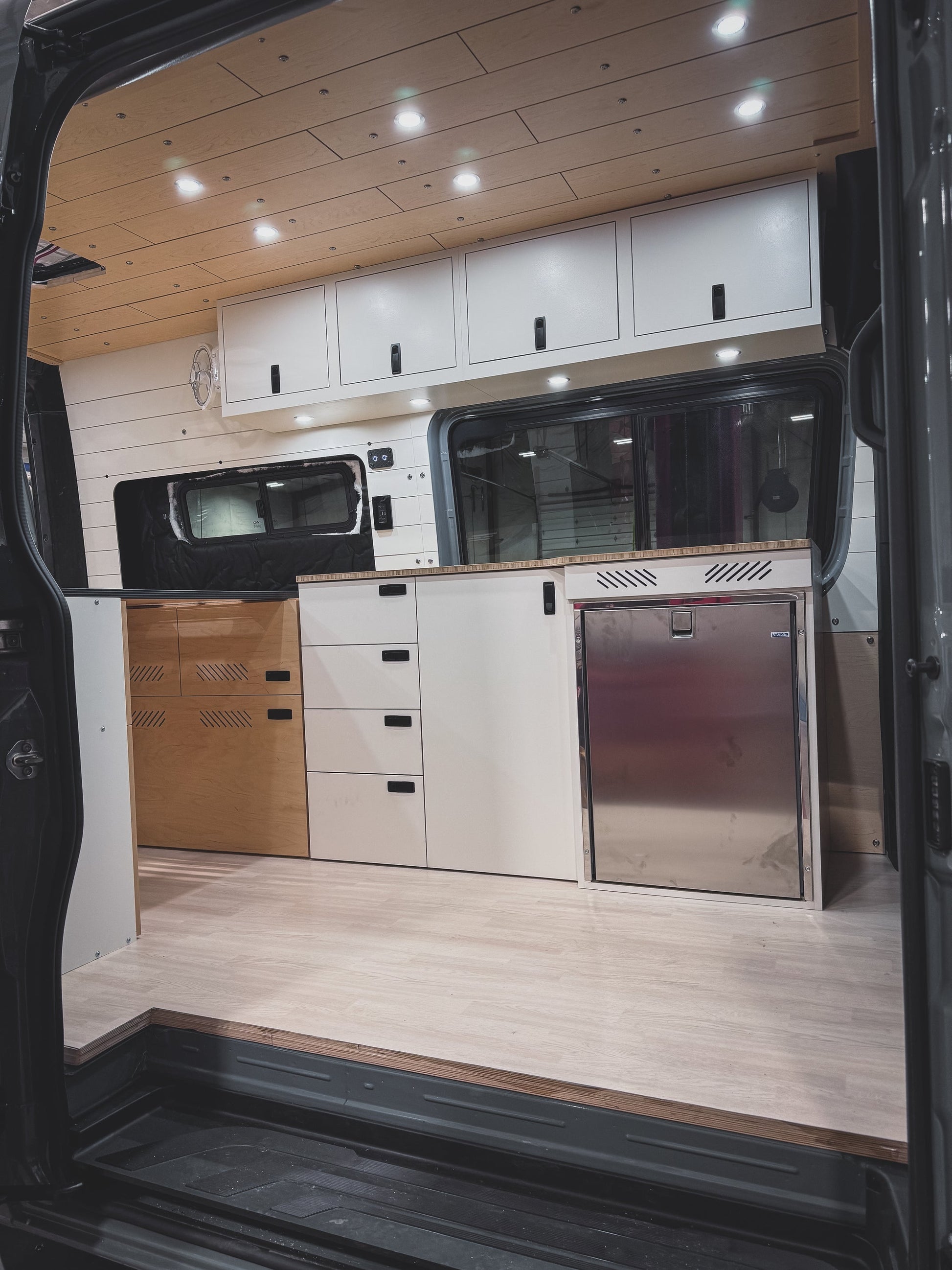 Tapered Van Kitchen SergSupply