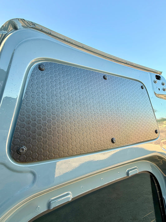 Sprinter Rear Door Panels – Set of Black-Hex (2007+)