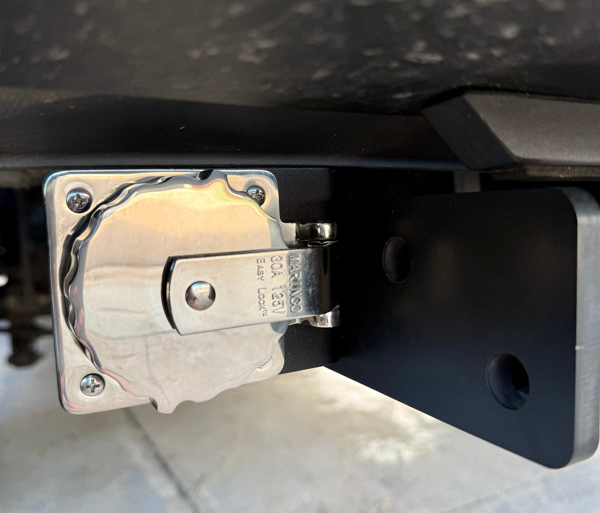 Universal RV 30 Amp Shore Power Bracket Weekender Outdoors