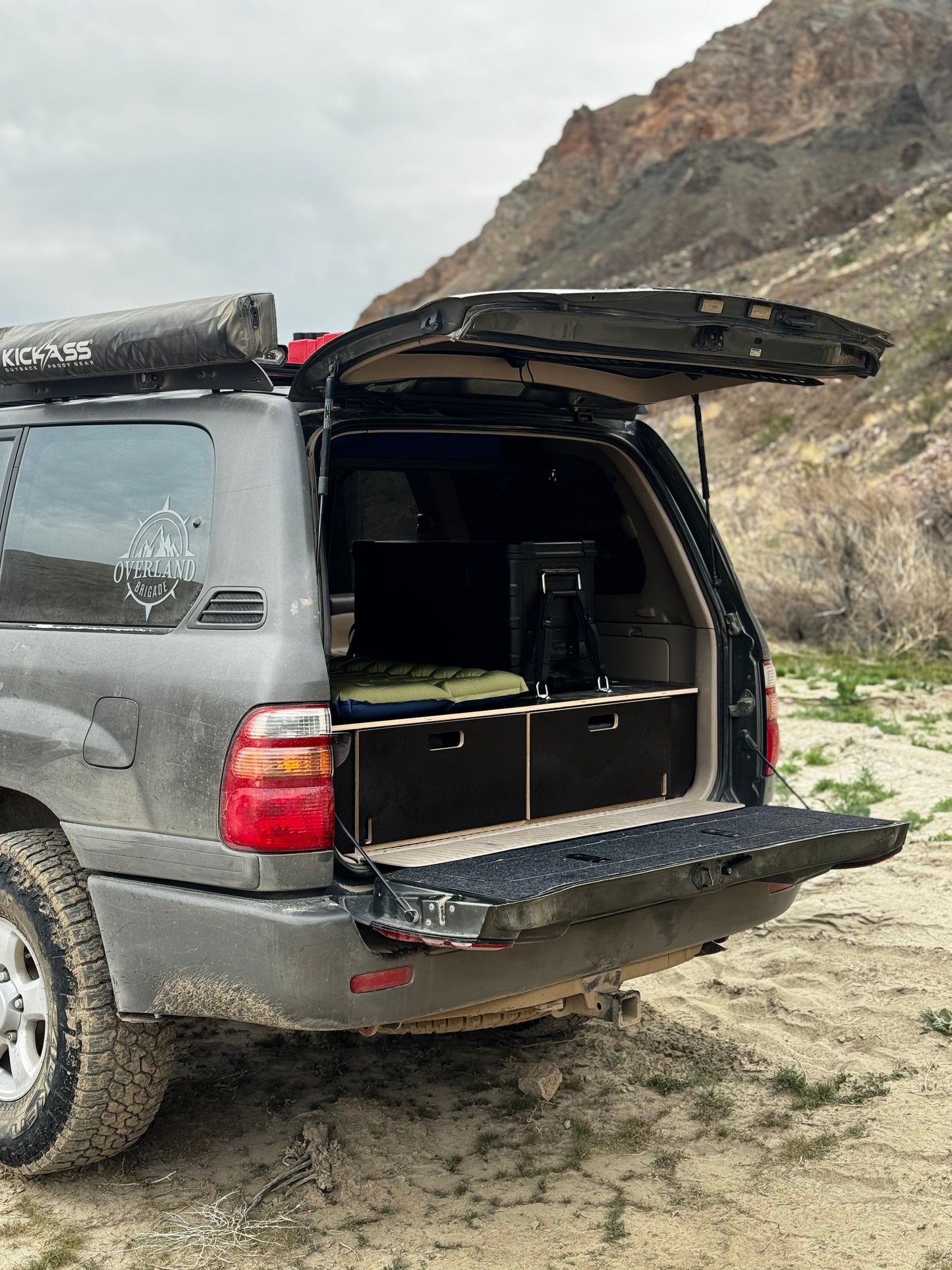 Land Cruiser 100 | Dual Drawer Storage System & Bed Platform | 1998–2007 Toyota Solid Wood Worx