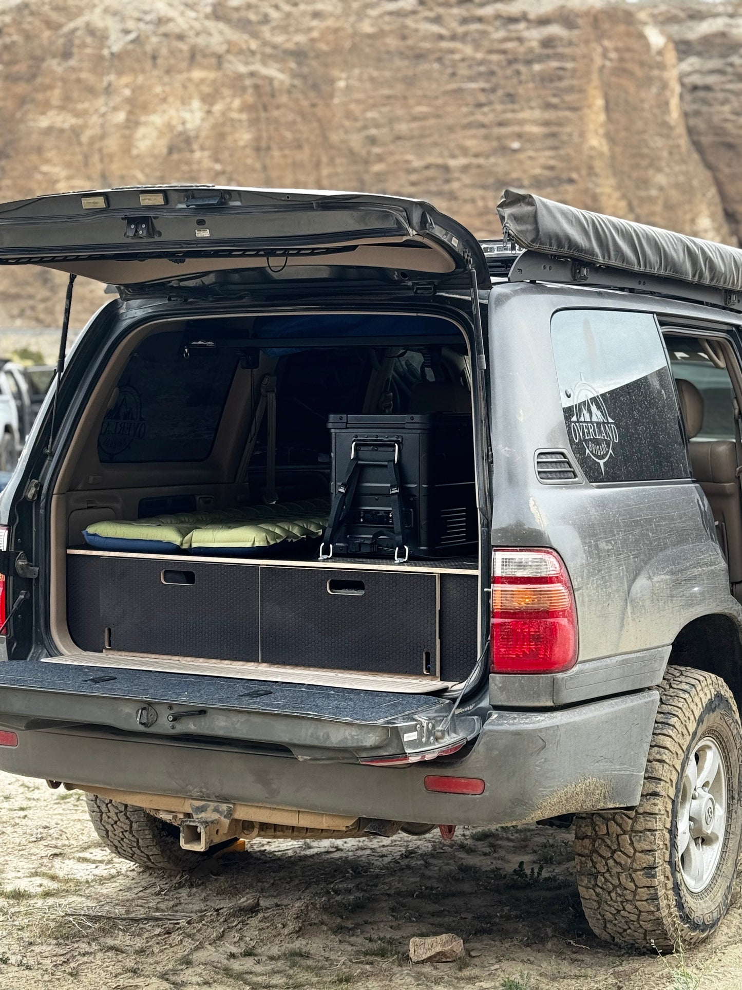 Land Cruiser 100 | Dual Drawer Storage System & Bed Platform | 1998–2007 Toyota Solid Wood Worx