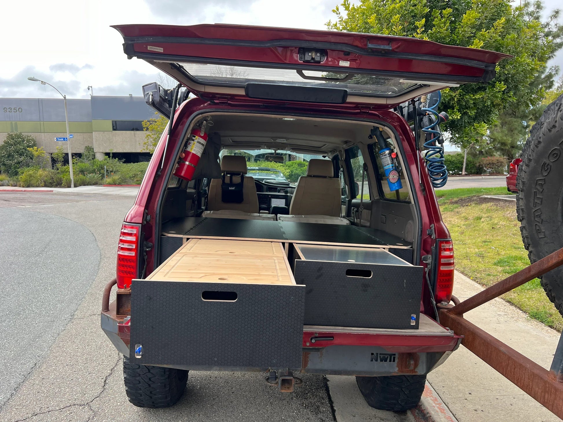 Land Cruiser 80  | Dual Drawer Storage System & Bed Platform | 1990–1997 Toyota LC80 Solid Wood Worx