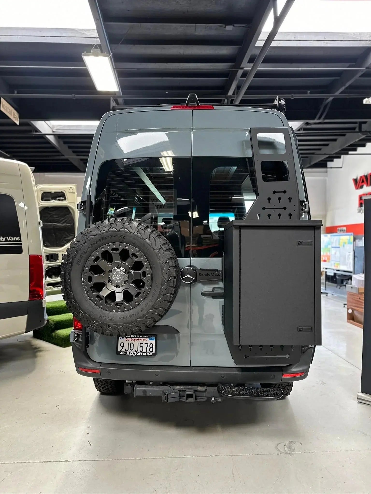 SV Boost Box Mini Sandy Vans