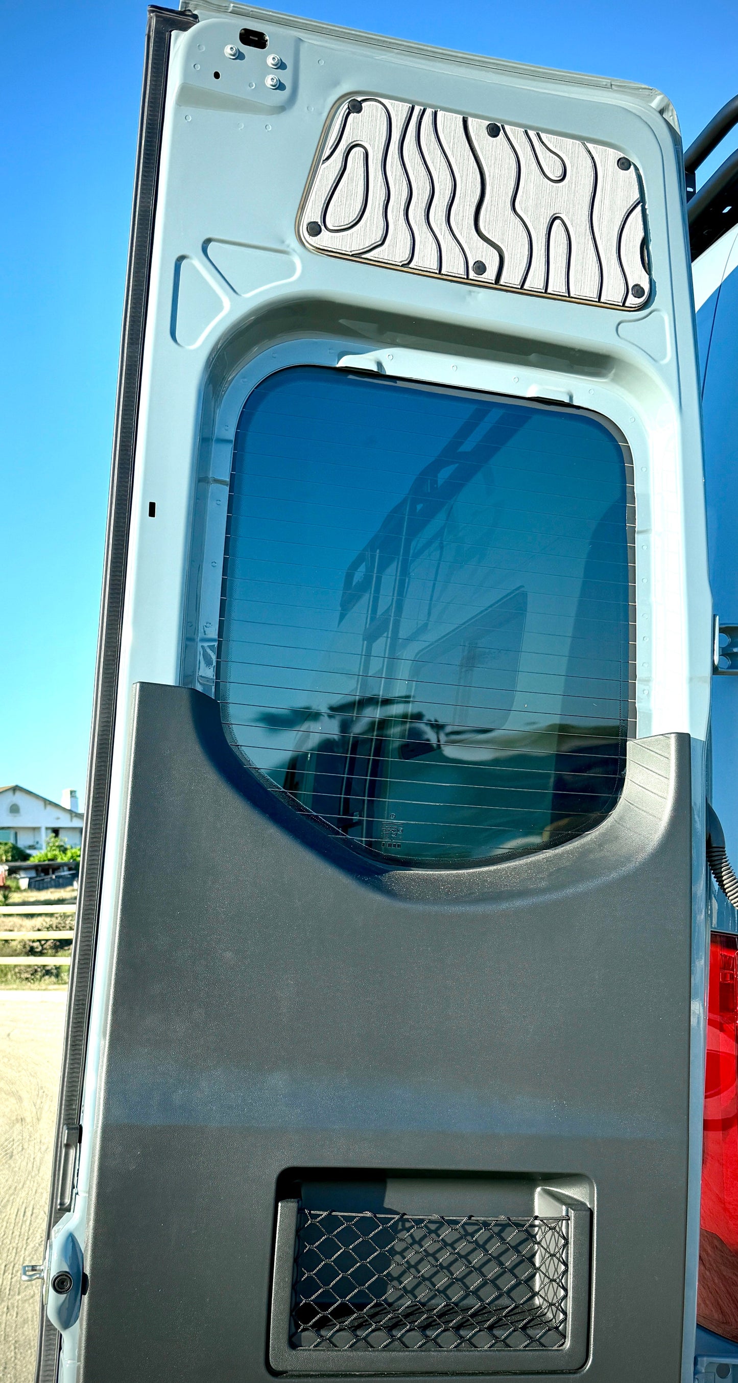 Sprinter Rear Door Panels – Set of Topo Design (2007+)