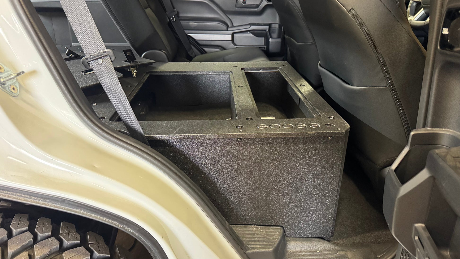 Toyota - 4Runner - 2025-Present - 6th Gen - Hybrid - Rear Seat Delete Goose Gear