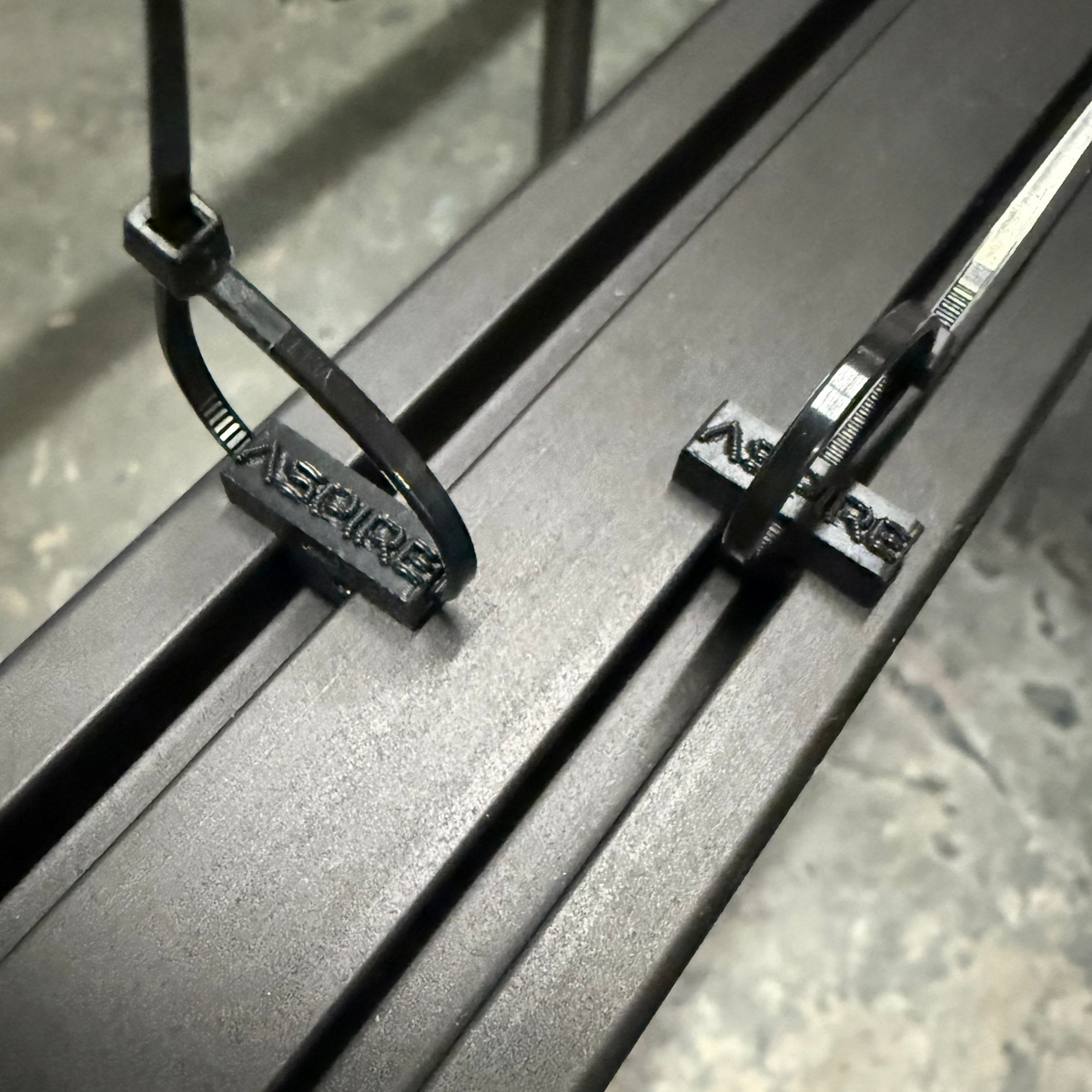Zip Tie Gun Rack Aspire Wire Management Zip-Tie Holders for Roof Racks – GustoVans