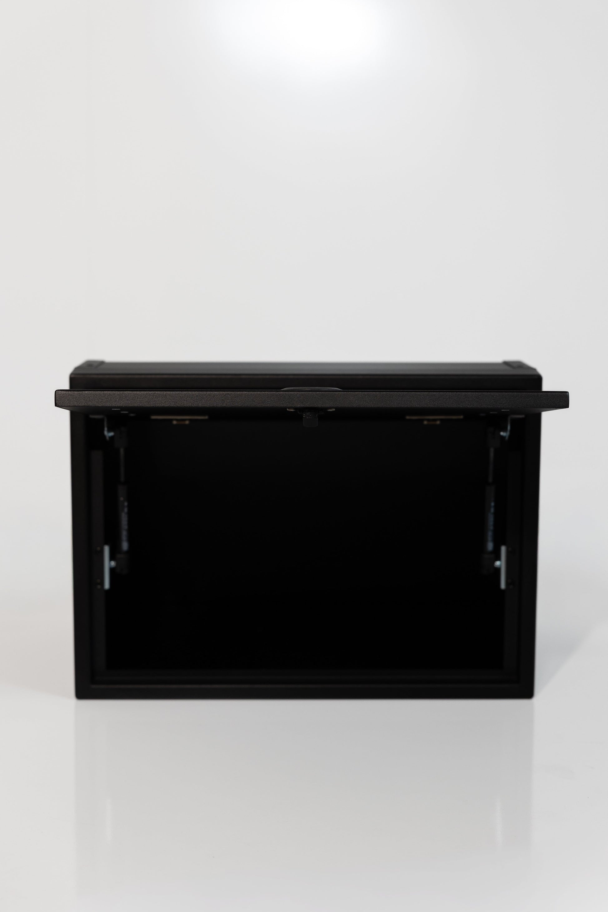 21" Upper Cabinet - Angled Van Wife Components