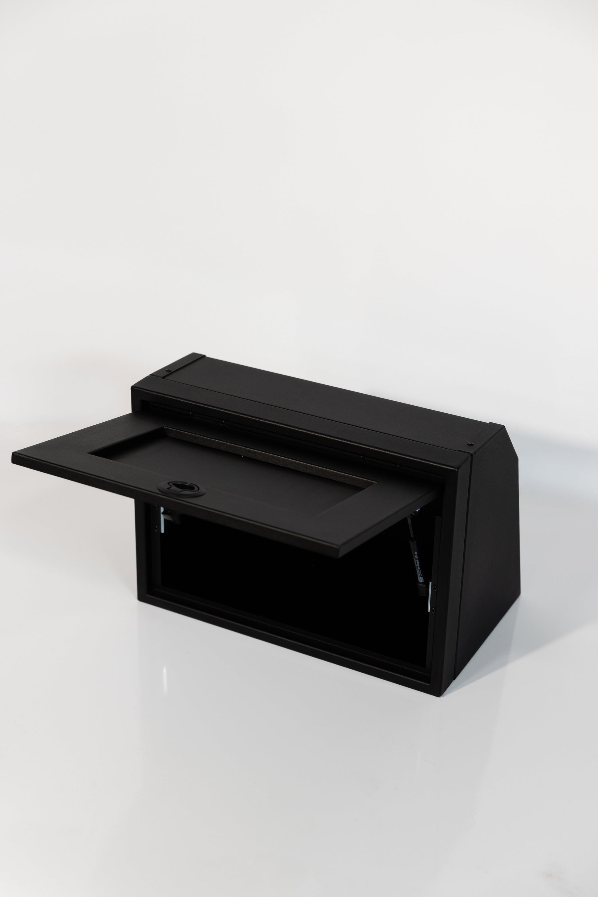 21" Upper Cabinet - Angled Van Wife Components