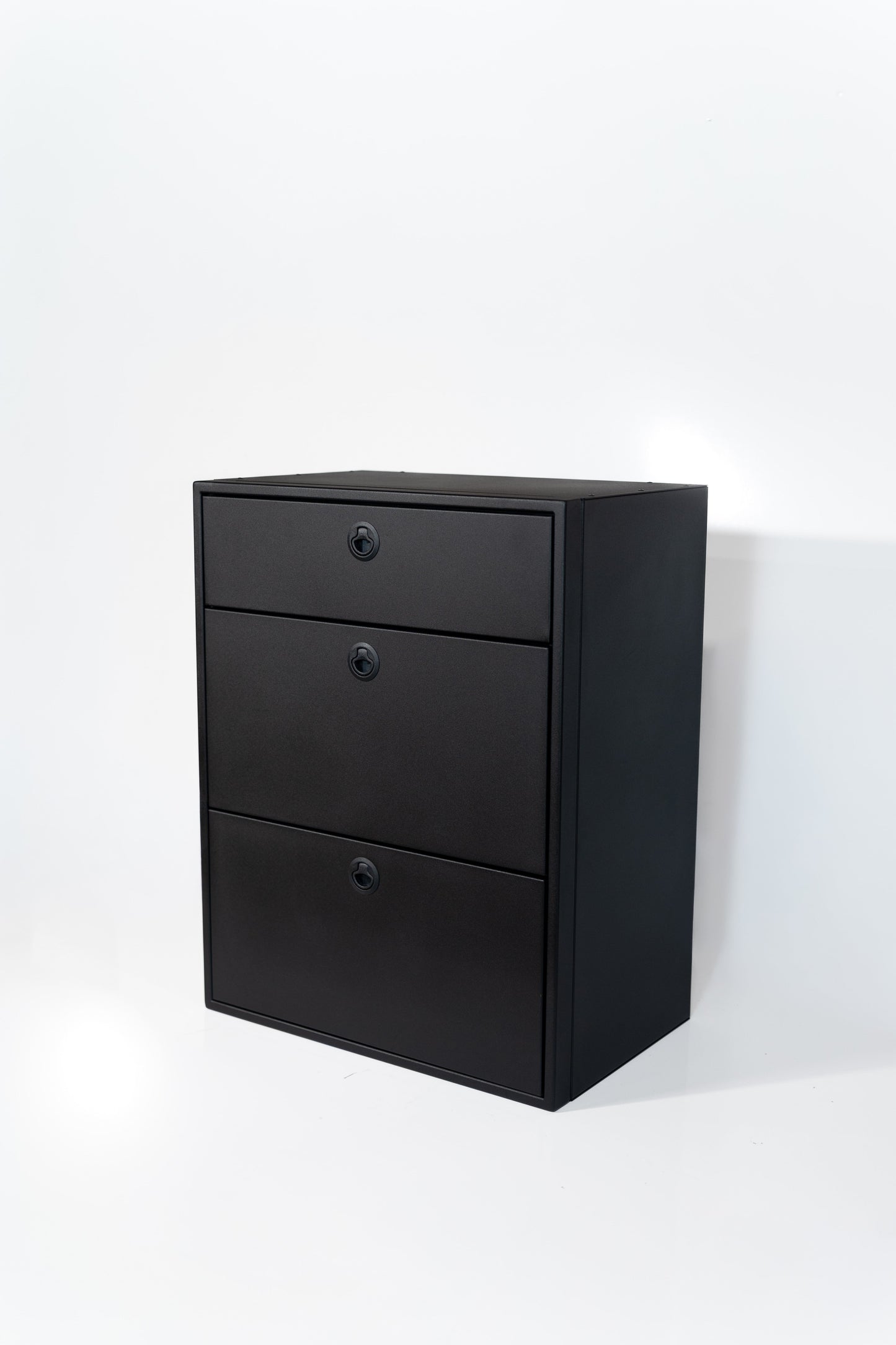 28" Three Drawer Base Cabinet - Shallow