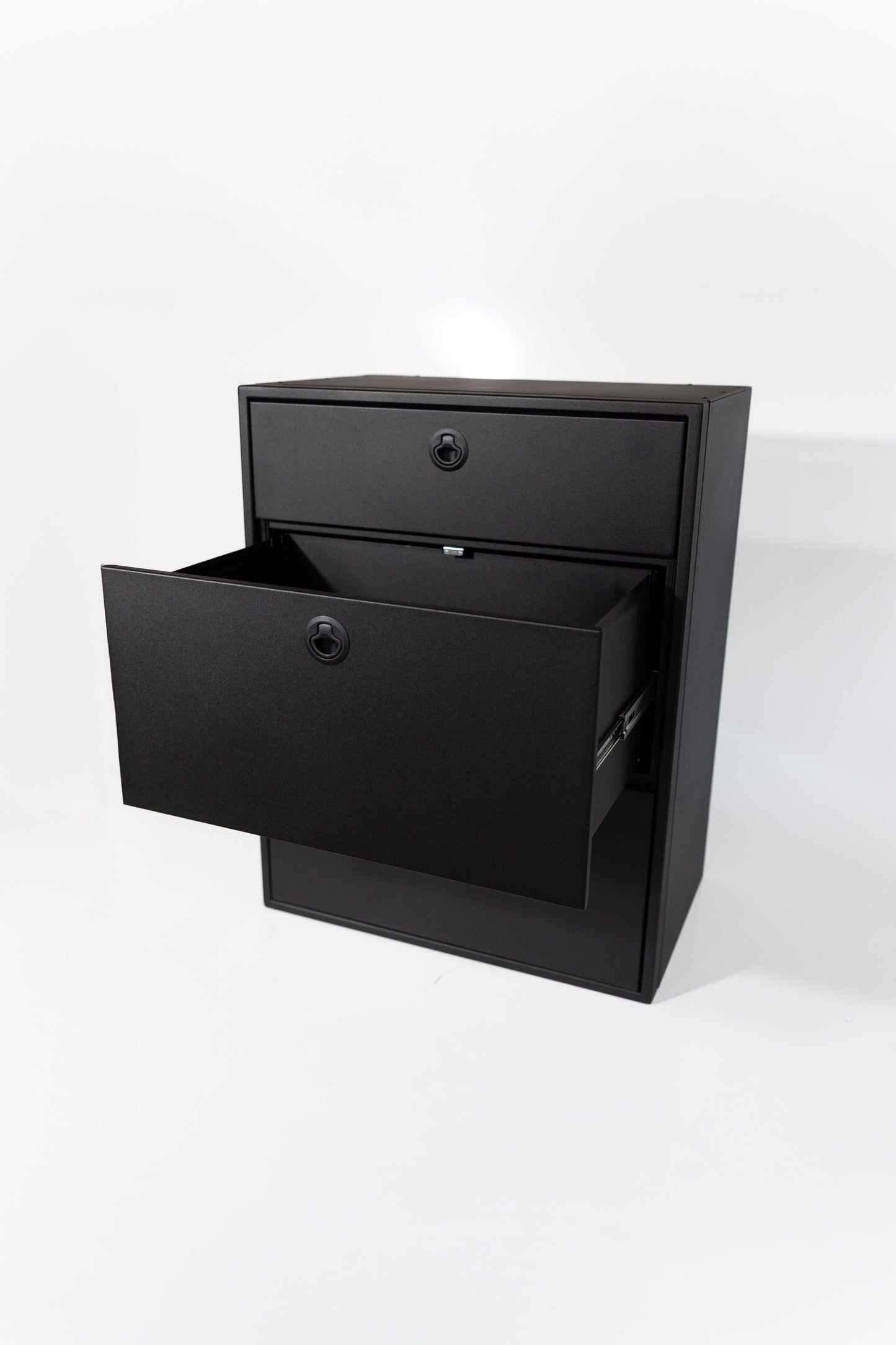 28" Three Drawer Base Cabinet - Shallow